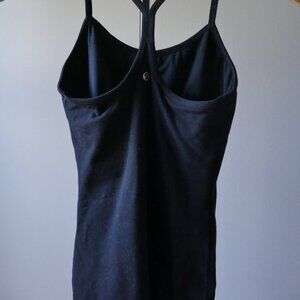 Lululemon 6 racerback tank with built in bra black